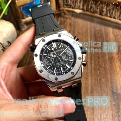 Copy Audemars Piguet Royal Oak Sapphire Crystal Black Rubber Strap Watch